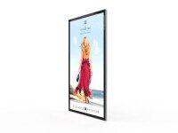 Digital Signage Display mit Modewerbung einer Frau im roten Kleid am Strand, eingesetzt im Einzelhandel